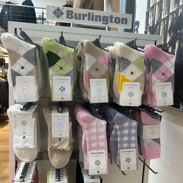 Unsere Auswahl an Socken und Strmpfen von Burlintopn.