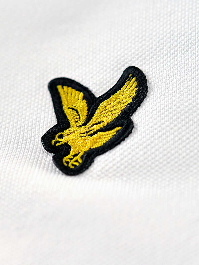 Weies Poloshirt mit Golden Eagle