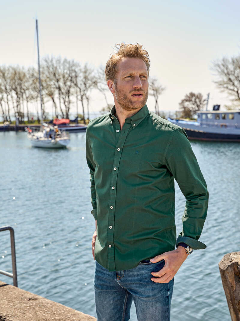 Herren-Oxfordhemd mit Button Down Kragen