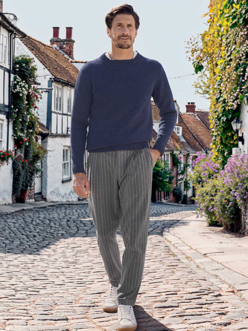 Alternatives Bild 4 zu Schurwollpullover aus Geelong Lambswool mit rmelpatches