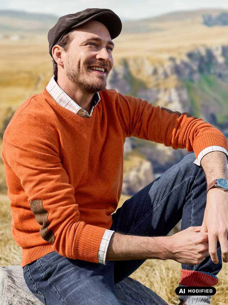 Alternatives Bild 1 zu Lambswool-Pullover mit Harris Tweed