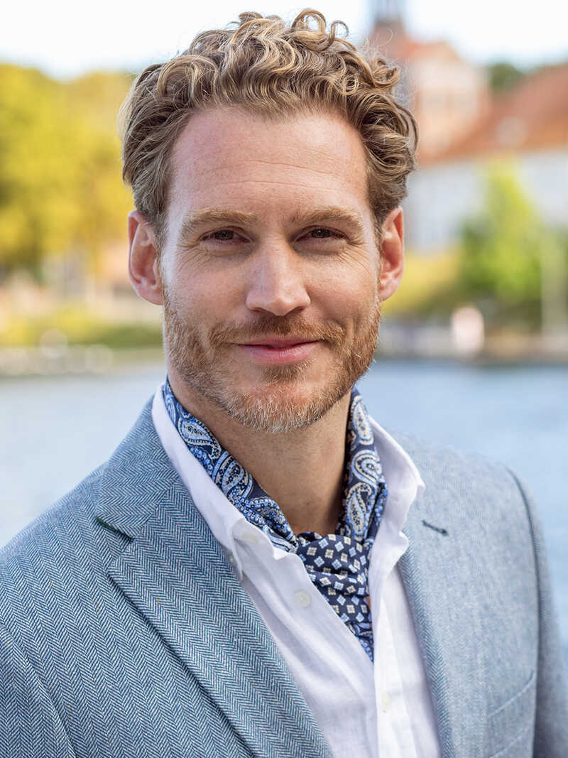 Alternatives Bild 2 zu Krawattenschal aus Seide