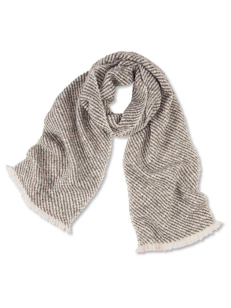 Produktbild zu Irischer Strickschal