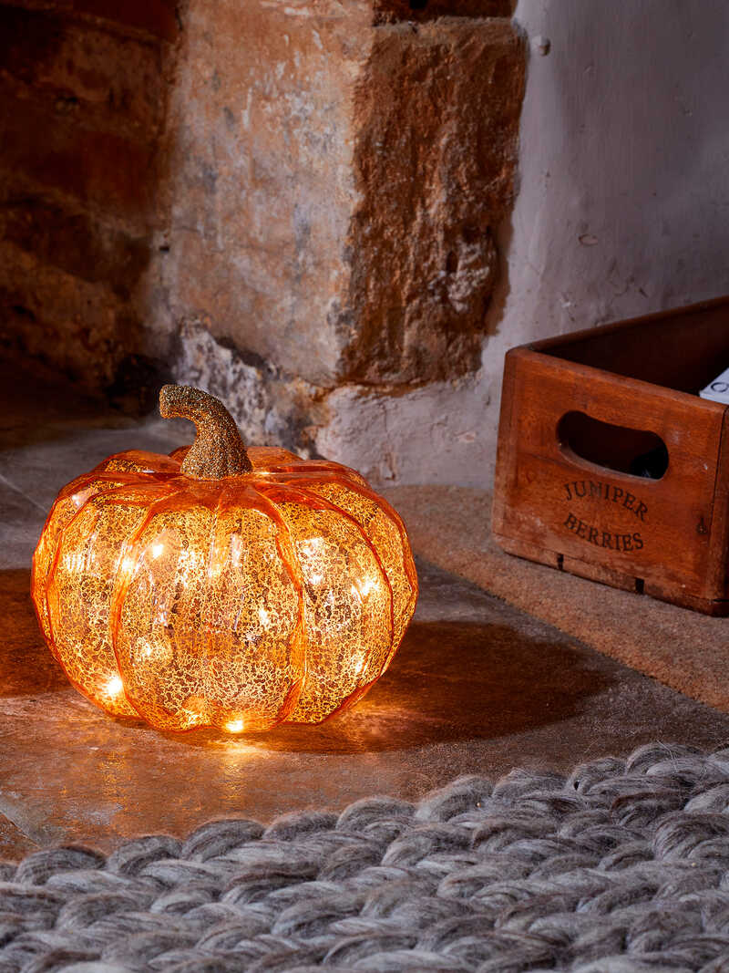Produktbild zu Kleine Krbis-Leuchte Golden Pumpkin