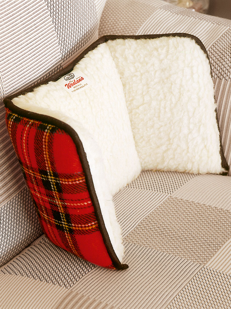 Rckenkissen mit Schottenkaro im Royal Stewart Tartan