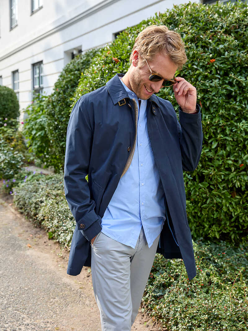 Blauer Kurzmantel im British Country Look fr Herren