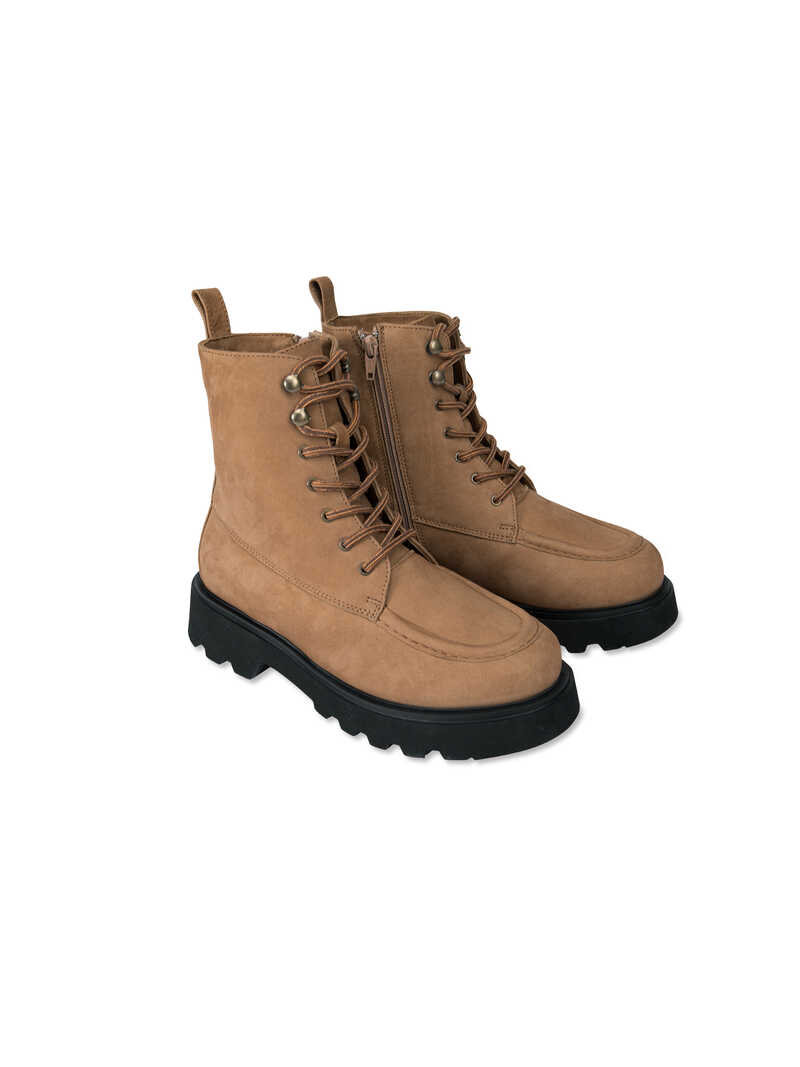 Produktbild zu Nubukleder-Schn�rboots mit Lammfutter