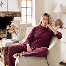 Thumbnail zu Loungewear-Anzug mit Stehkragen