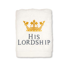 Handtuch mit Knrone und Aufschrift His Lordship
