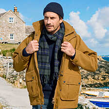 Alernatives Thumbnail 2 zu Gelbes Showerproof Jacket