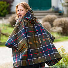 Showerproof Poncho' im Barbour Tartan