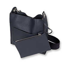 Ledertasche mit geflochtenem Gurtband