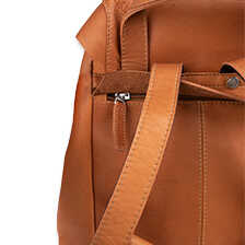 Lederrucksack aus naturbelassenem Leder