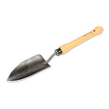 Thumbnail zu Pflanzschaufel mit langem Eschenholz-Griff