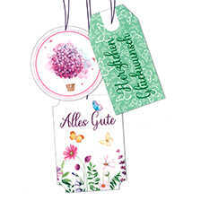 Geschenkpapier und Anhnger mit Schmetterlingen