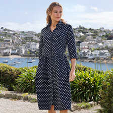 Sommerkleid mit Polka Dots